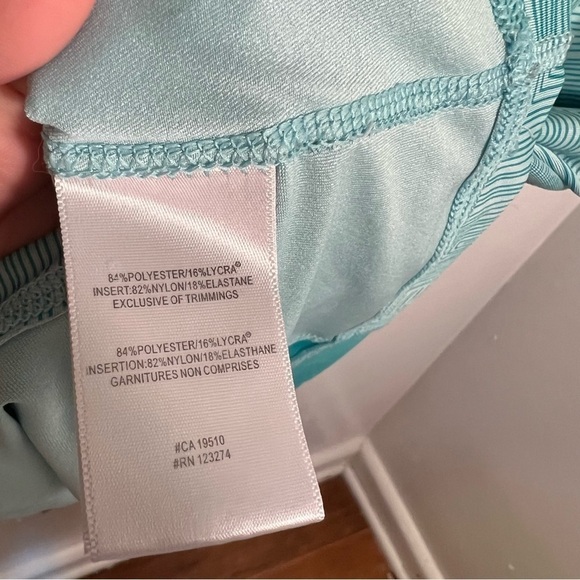 Lole Guell Tank Top with Racerback in Aqua Splash Square - Picture 13 of 14